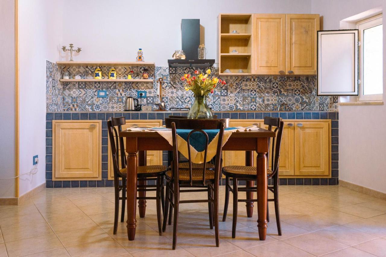 Le Terrazze Di Pirandello Bed & Breakfast Agrigento Dış mekan fotoğraf