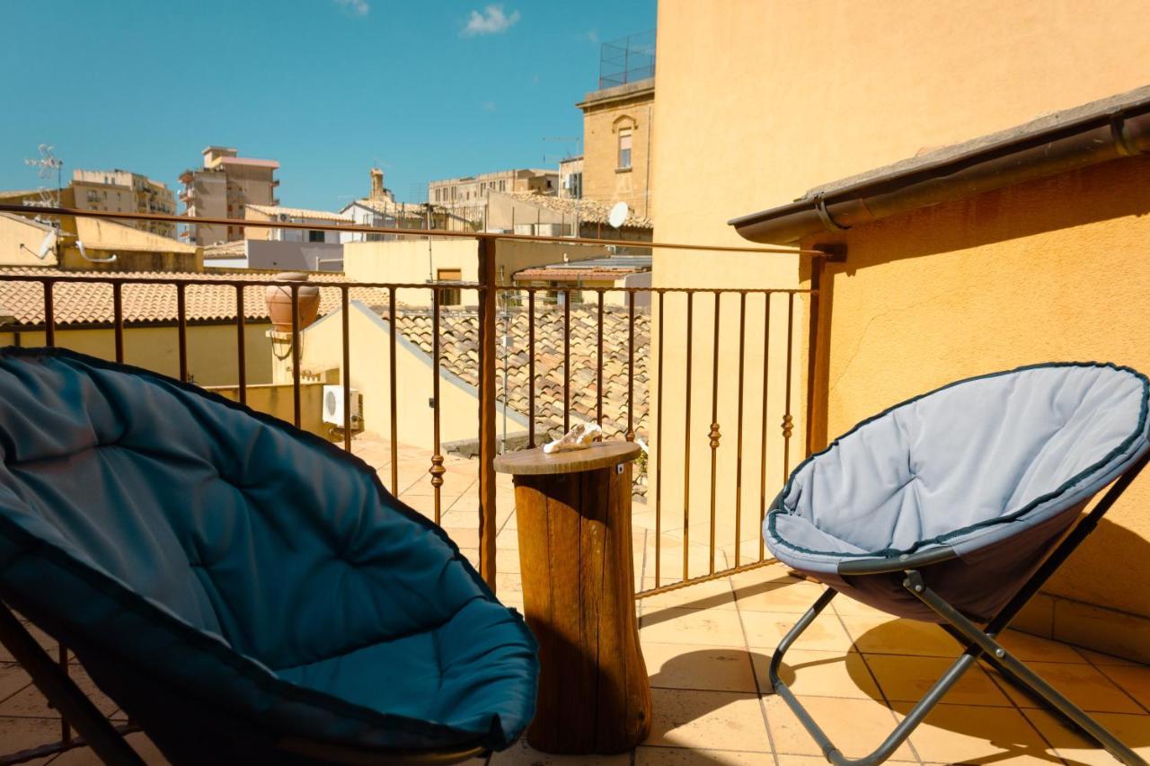 Le Terrazze Di Pirandello Bed & Breakfast Agrigento Dış mekan fotoğraf