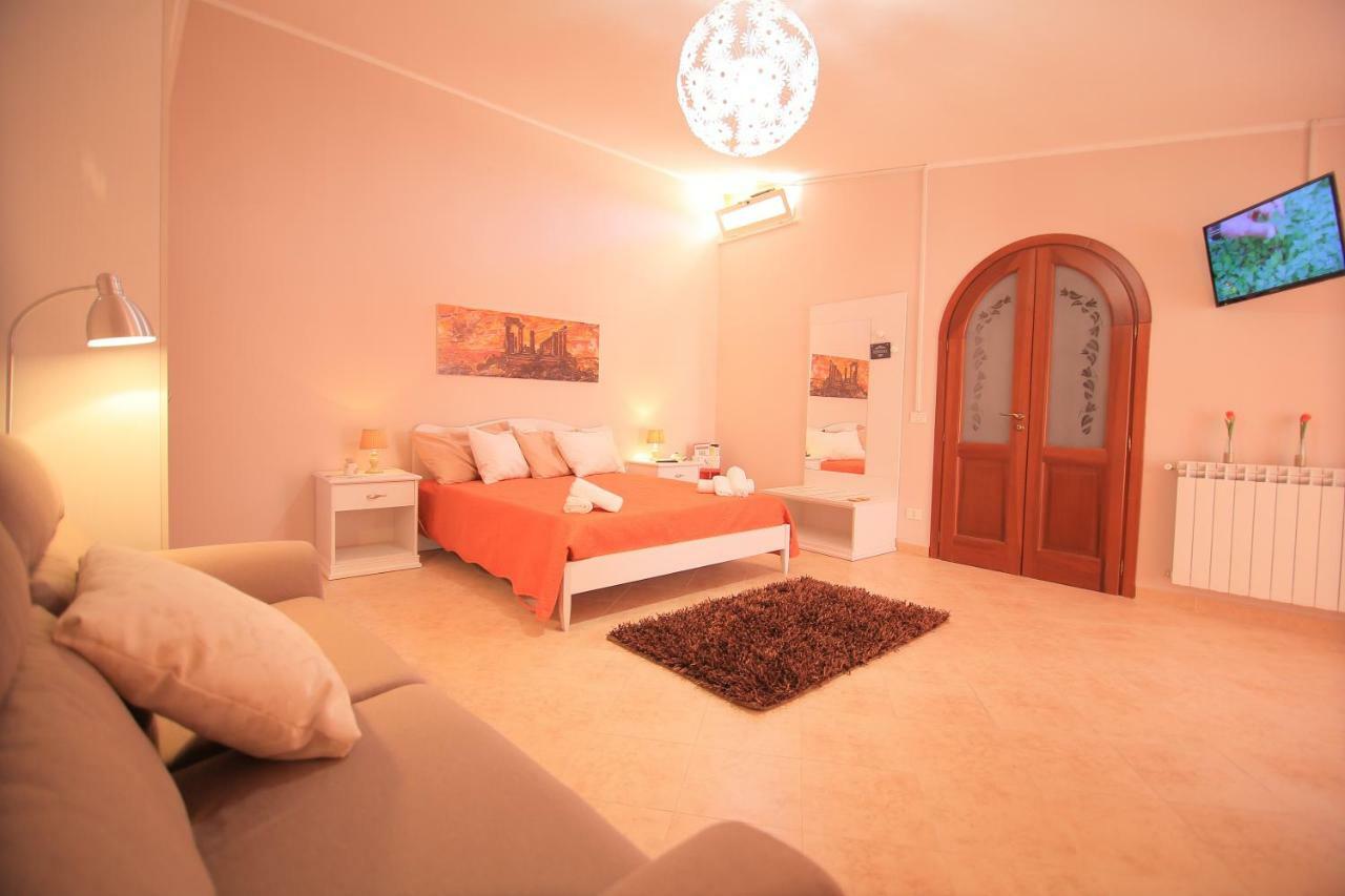 Le Terrazze Di Pirandello Bed & Breakfast Agrigento Dış mekan fotoğraf